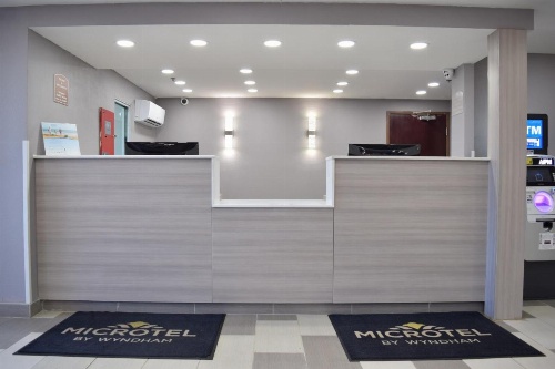Microtel Inn & Suites by Wyndham Raleigh image 18