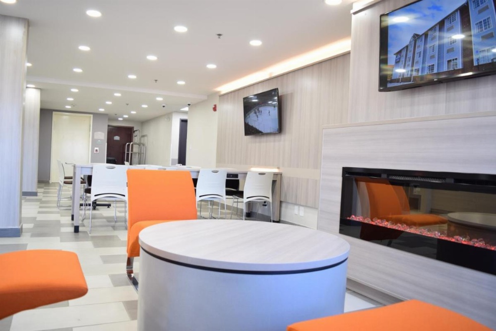 Microtel Inn & Suites by Wyndham Raleigh Image 19
