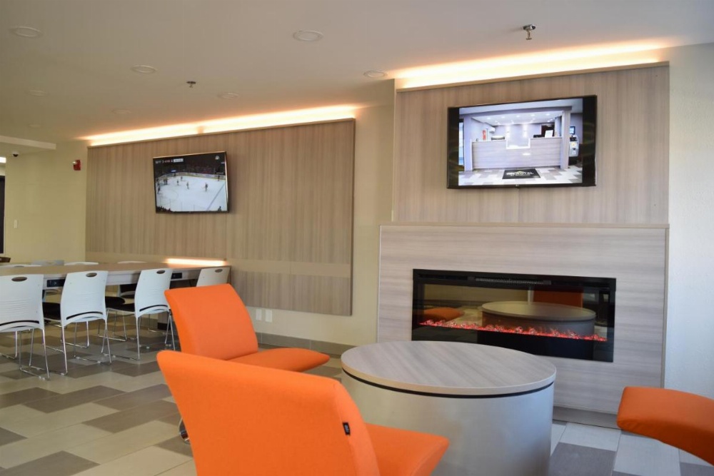 Microtel Inn & Suites by Wyndham Raleigh Image 21