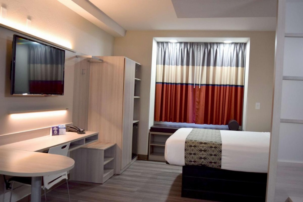 Microtel Inn & Suites by Wyndham Raleigh Image 35